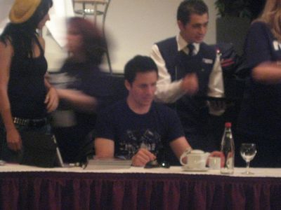 Cologne-convention-autograph-session-by-roxyem-jun-9th-2012-056.jpg