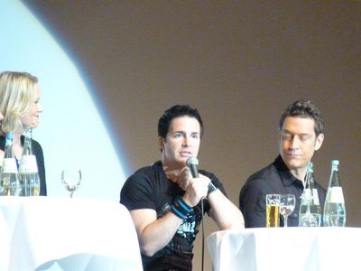 Cologne-convention-panel-cast-by-michaelas-jun-9th-2012-055.jpg