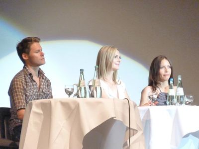 Cologne-convention-panel-cast-by-michaelas-jun-9th-2012-077.jpg