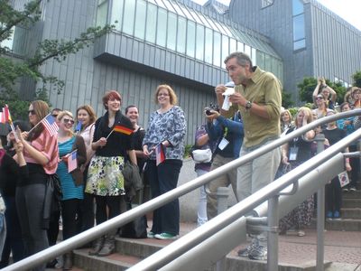 Cologne-convention-flash-mob-by-manueladb-jun-10th-2012-001.jpg