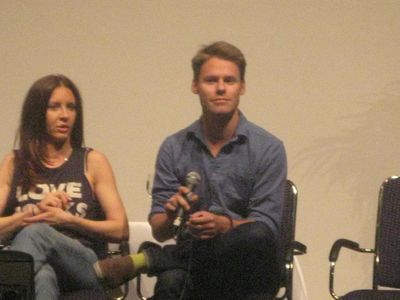 Cologne-convention-panel-by-roxyem-jun-10th-2012-019.jpg