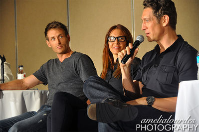 La-qaf-convention-panel-robert-michelle-ryan-official-jun-9th-2013-003.jpg