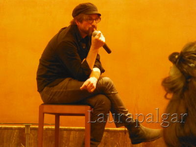 Bilbao-qaf-convention-panel-gale-by-laurapalgar-mar-29th-2014-0194.JPG