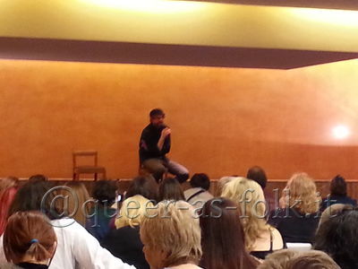 Bilbao-qaf-convention-panel-gale-by-sere_happiness-mar-29th-2014-006.jpg