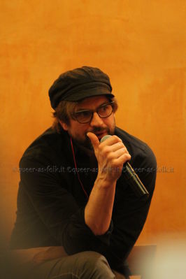 Bilbao-qaf-convention-panel-gale-by-sunshine-mar-29th-2014-0028.JPG