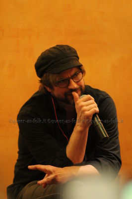 Bilbao-qaf-convention-panel-gale-by-sunshine-mar-29th-2014-0029.JPG