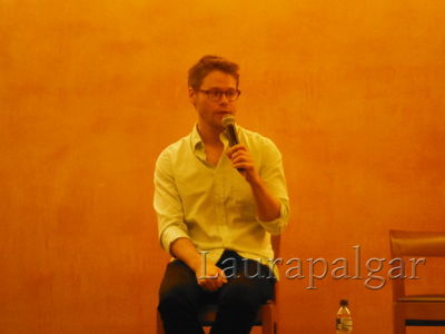 Bilbao-qaf-convention-panel-randy-by-laurapalgar-mar-29th-2014-0005.JPG