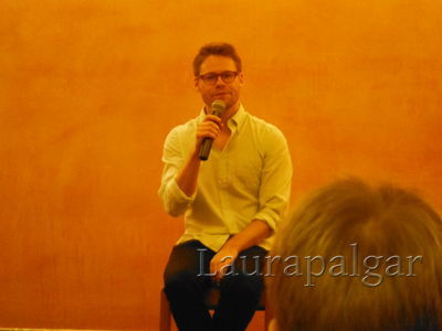 Bilbao-qaf-convention-panel-randy-by-laurapalgar-mar-29th-2014-0018.JPG