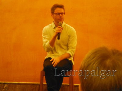 Bilbao-qaf-convention-panel-randy-by-laurapalgar-mar-29th-2014-0027.JPG