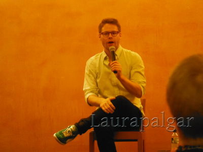 Bilbao-qaf-convention-panel-randy-by-laurapalgar-mar-29th-2014-0065.JPG