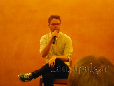 Bilbao-qaf-convention-panel-randy-by-laurapalgar-mar-29th-2014-0068.JPG