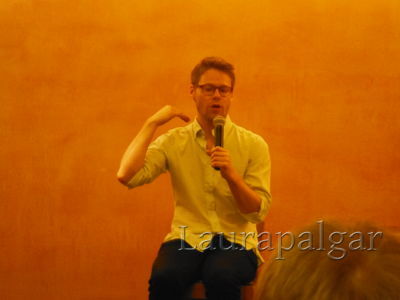 Bilbao-qaf-convention-panel-randy-by-laurapalgar-mar-29th-2014-0111.JPG