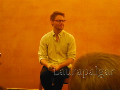 Bilbao-qaf-convention-panel-randy-by-laurapalgar-mar-29th-2014-0120.JPG