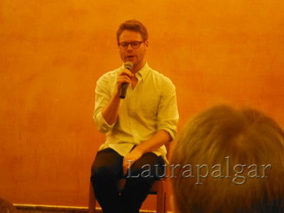 Bilbao-qaf-convention-panel-randy-by-laurapalgar-mar-29th-2014-0121.JPG