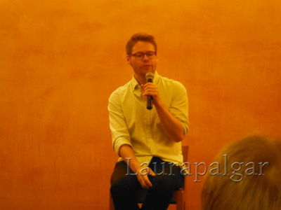 Bilbao-qaf-convention-panel-randy-by-laurapalgar-mar-29th-2014-0138.JPG