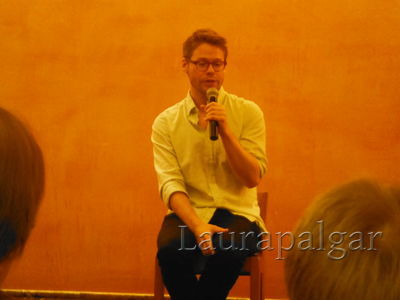 Bilbao-qaf-convention-panel-randy-by-laurapalgar-mar-29th-2014-0139.JPG