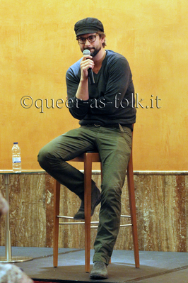 Bilbao-qaf-convention-panel-gale-by-sunshine-mar-30th-2014-0065.JPG