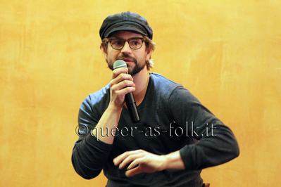 Bilbao-qaf-convention-panel-gale-by-sunshine-mar-30th-2014-0069.JPG