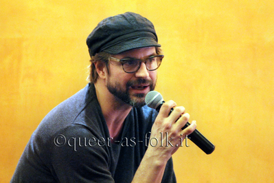 Bilbao-qaf-convention-panel-gale-by-sunshine-mar-30th-2014-0109.JPG