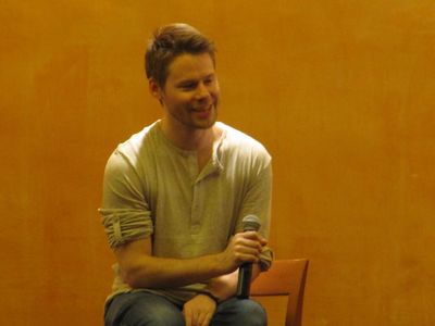 Bilbao-qaf-convention-panel-randy-by-crism-twitter-mar-30th-2014-003.jpg