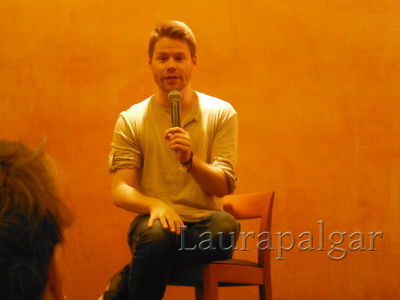 Bilbao-qaf-convention-panel-randy-by-laurapalgar-mar-30th-2014-0011.JPG