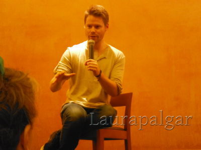 Bilbao-qaf-convention-panel-randy-by-laurapalgar-mar-30th-2014-0012.JPG