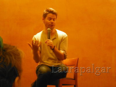 Bilbao-qaf-convention-panel-randy-by-laurapalgar-mar-30th-2014-0013.JPG