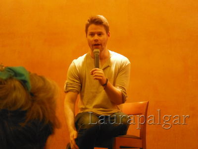 Bilbao-qaf-convention-panel-randy-by-laurapalgar-mar-30th-2014-0019.JPG