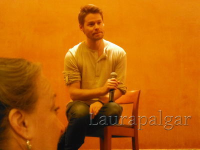 Bilbao-qaf-convention-panel-randy-by-laurapalgar-mar-30th-2014-0030.JPG