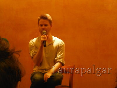 Bilbao-qaf-convention-panel-randy-by-laurapalgar-mar-30th-2014-0040.JPG