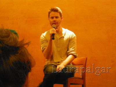 Bilbao-qaf-convention-panel-randy-by-laurapalgar-mar-30th-2014-0041.JPG