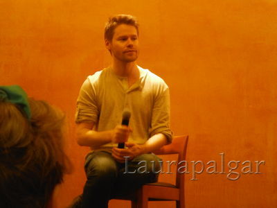 Bilbao-qaf-convention-panel-randy-by-laurapalgar-mar-30th-2014-0050.JPG