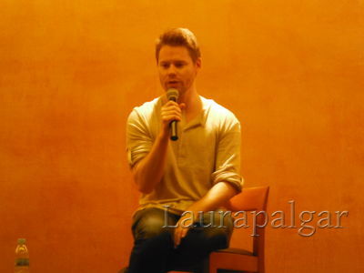 Bilbao-qaf-convention-panel-randy-by-laurapalgar-mar-30th-2014-0056.JPG