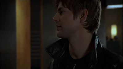 Brian-justin-1x15-1113.png