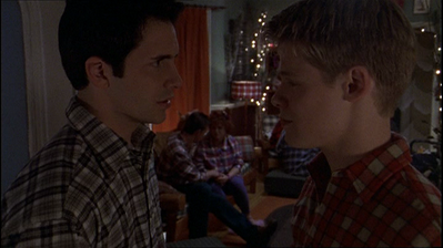 Brian-justin-1x22-1199.png