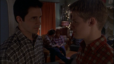 Brian-justin-1x22-1203.png