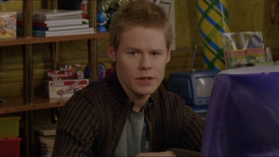 Brian-justin-4x06-0801.png