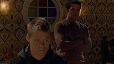 Brian-justin-4x06-1377.png