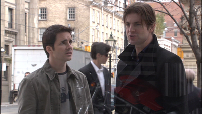 Brian-justin-5x01-0874.png