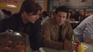 Brian-justin-5x01-1016.png