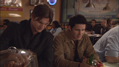 Brian-justin-5x01-1040.png