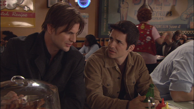 Brian-justin-5x01-1048.png