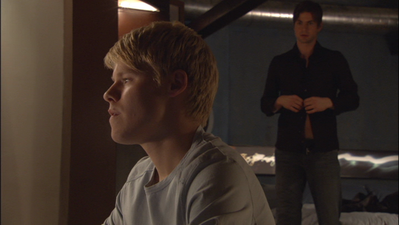 Brian-justin-5x06-1312.png