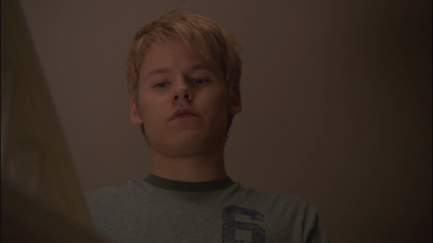 Brian-justin-5x07-1032.png