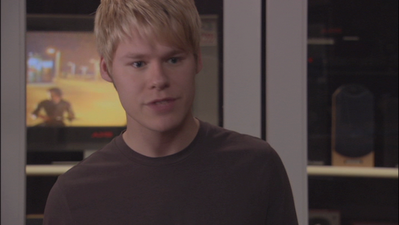 Brian-justin-5x08-0532.png